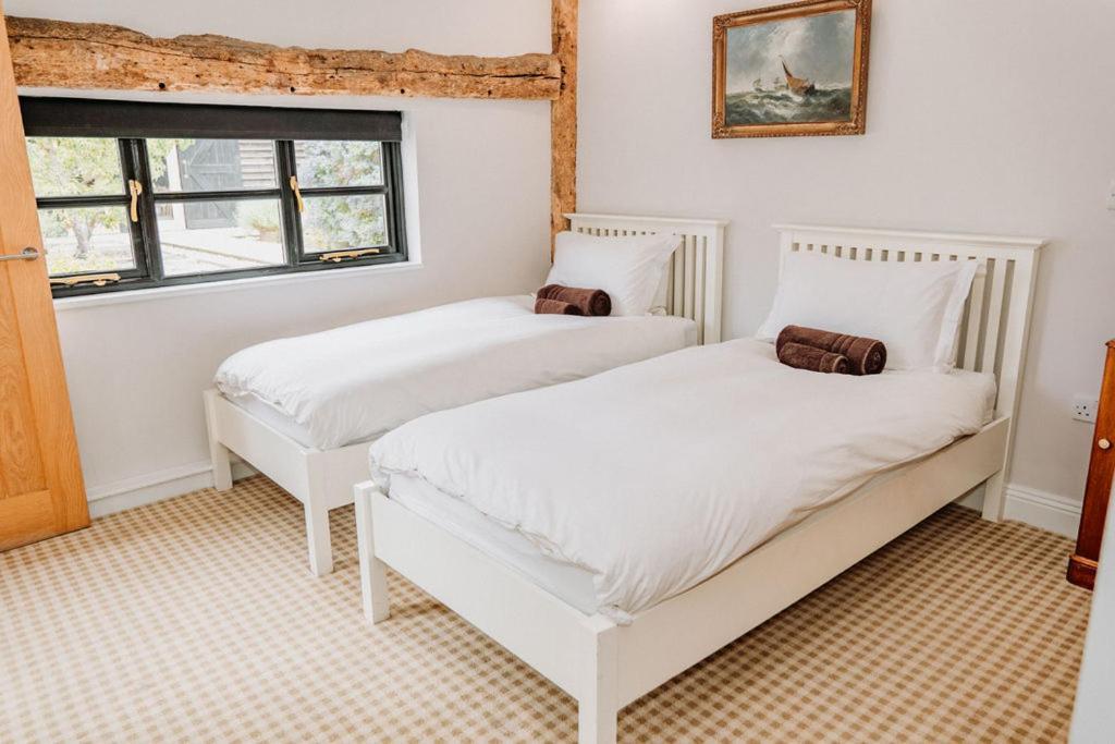 Creeksea Place Barns Burnham-on-Crouch Экстерьер фото
