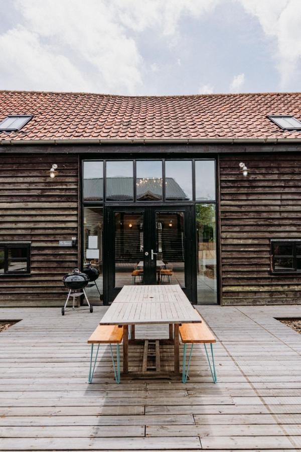 Creeksea Place Barns Burnham-on-Crouch Экстерьер фото