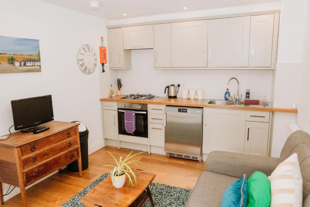 Creeksea Place Barns Burnham-on-Crouch Экстерьер фото