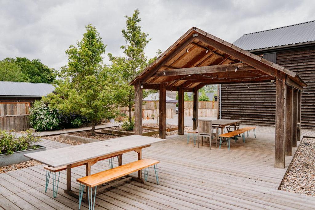 Creeksea Place Barns Burnham-on-Crouch Экстерьер фото